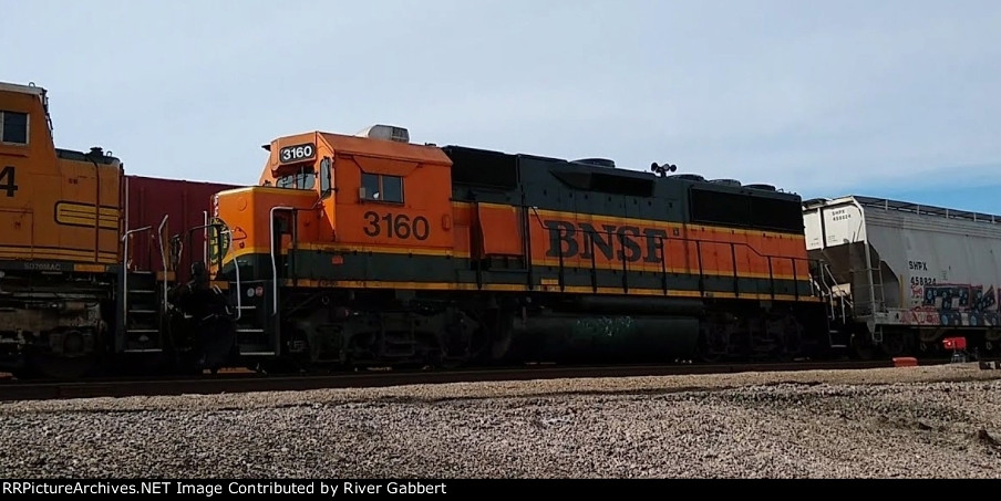 BNSF 3160